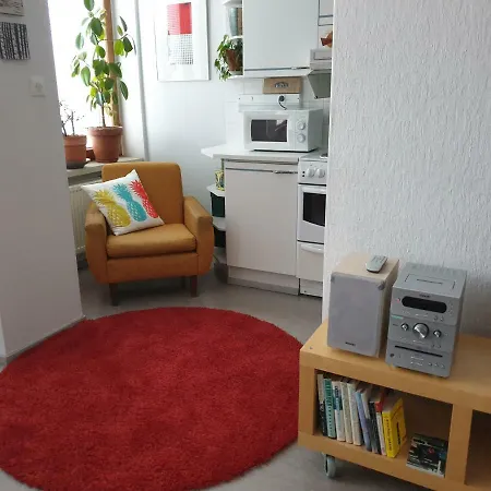 Apartment Downtown With Sea View
